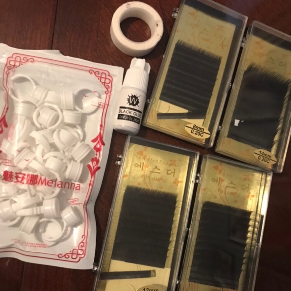 Lash extension kit!